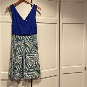 HD in Paris blue and green v-neck cotton dress!